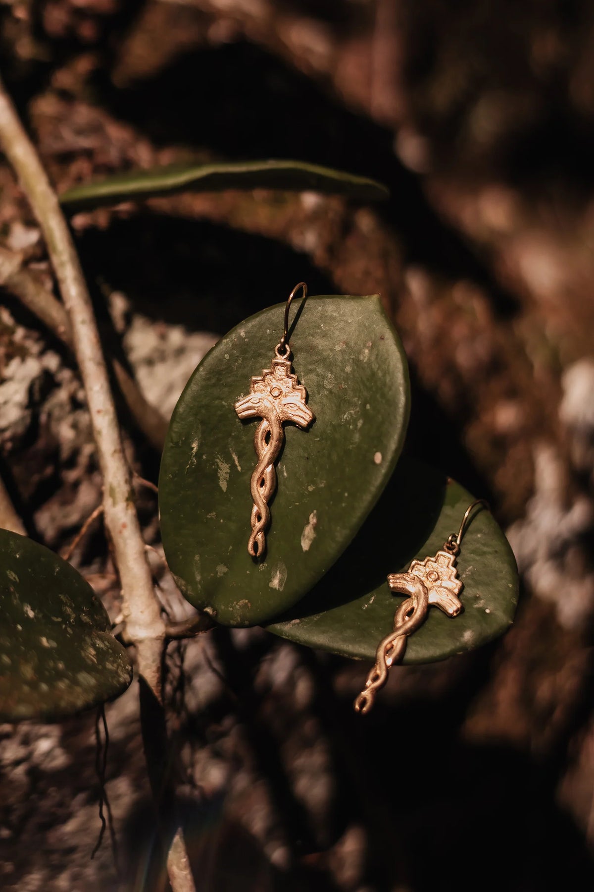 Awaq Earrings, Kantu