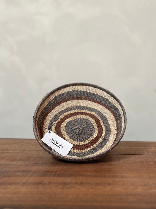Akainik Analia Basket, Ritual Space