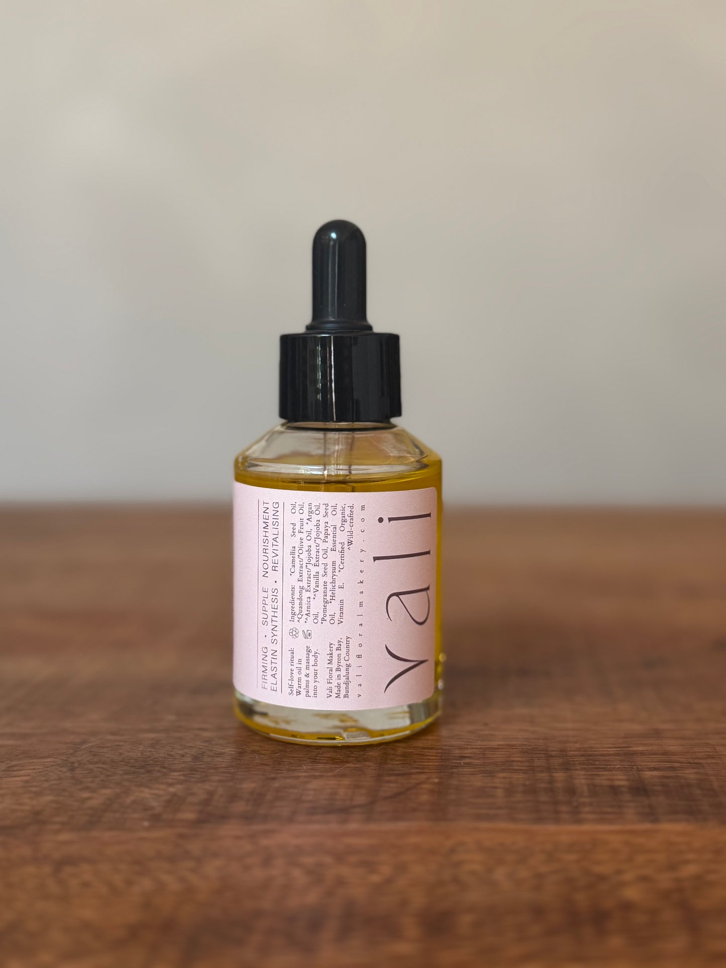 Revitalise Body Oil, Vali