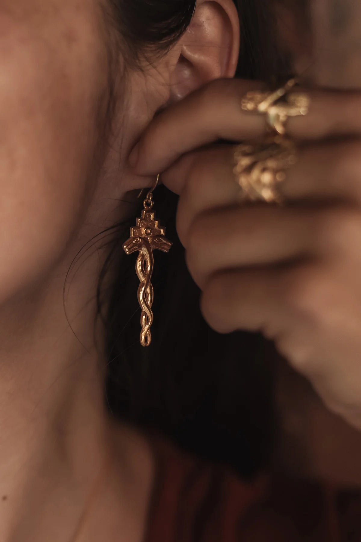 Awaq Earrings, Kantu