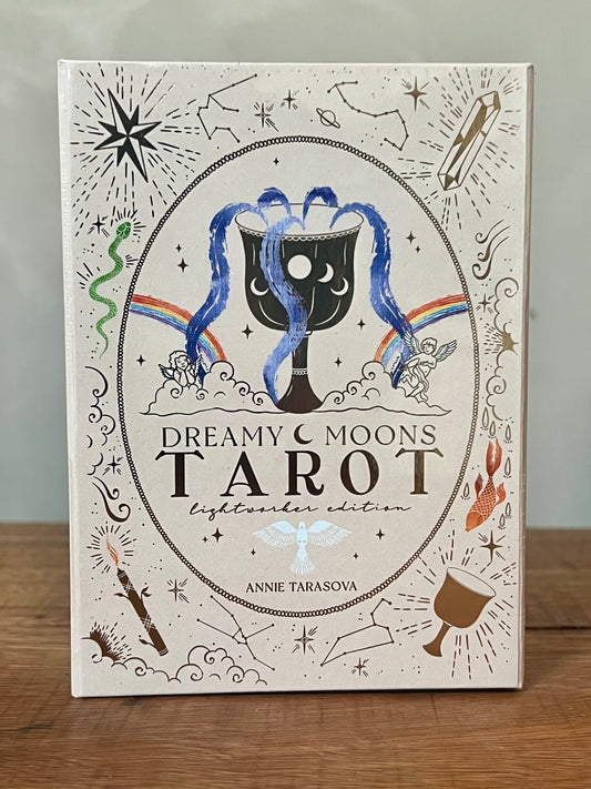 Lightworker Tarot, Dreamy Moons