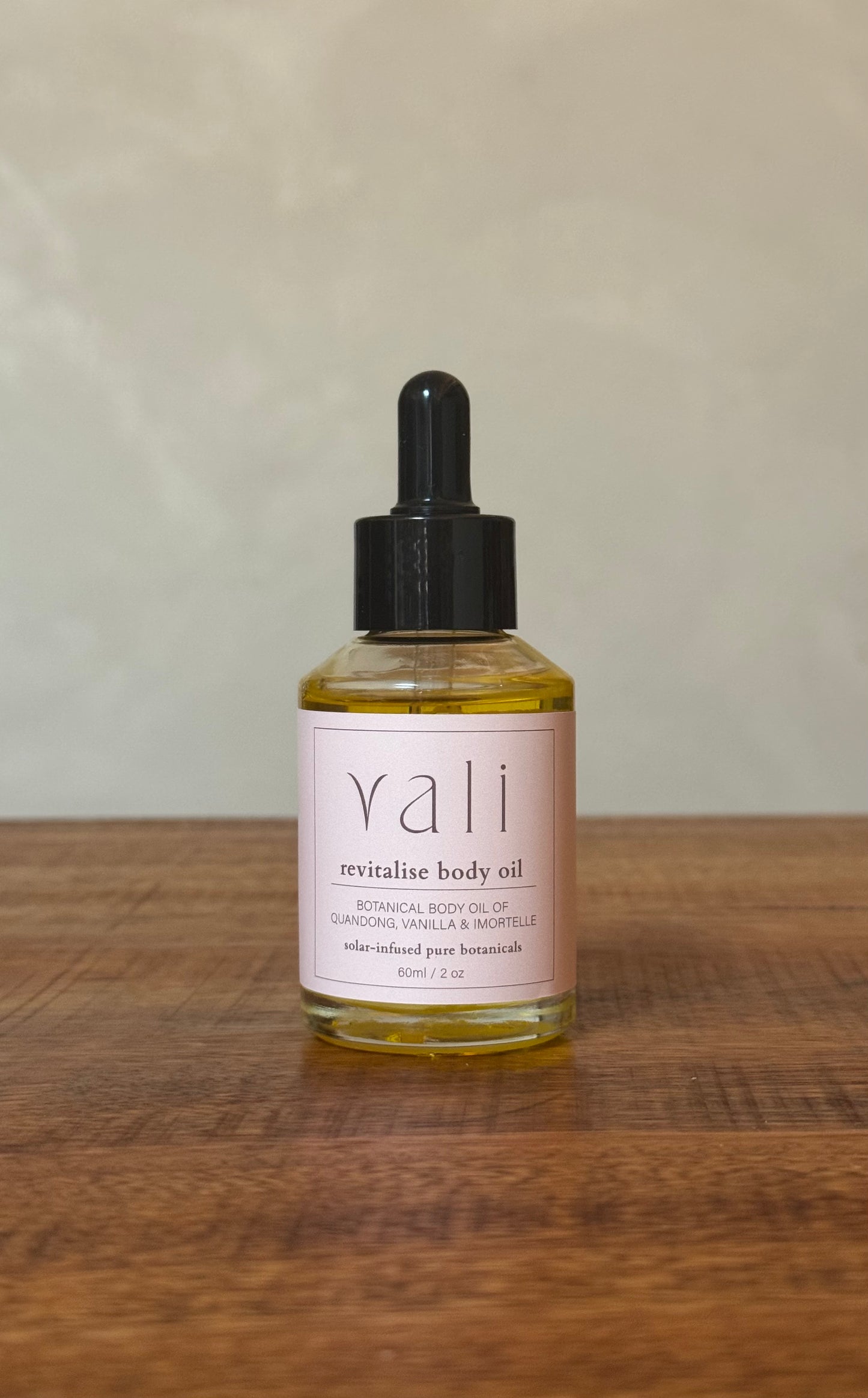 Revitalise Body Oil, Vali