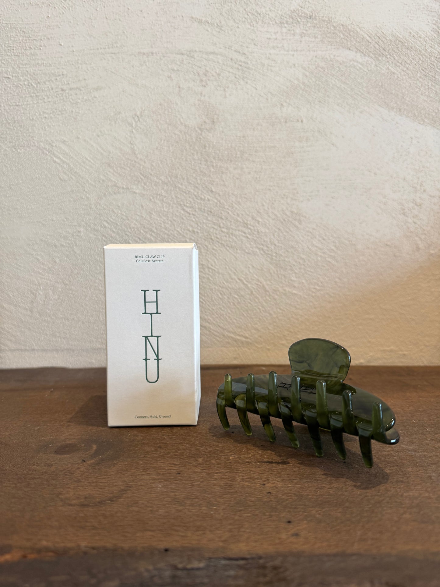 Rimu Claw Clip, Hinu