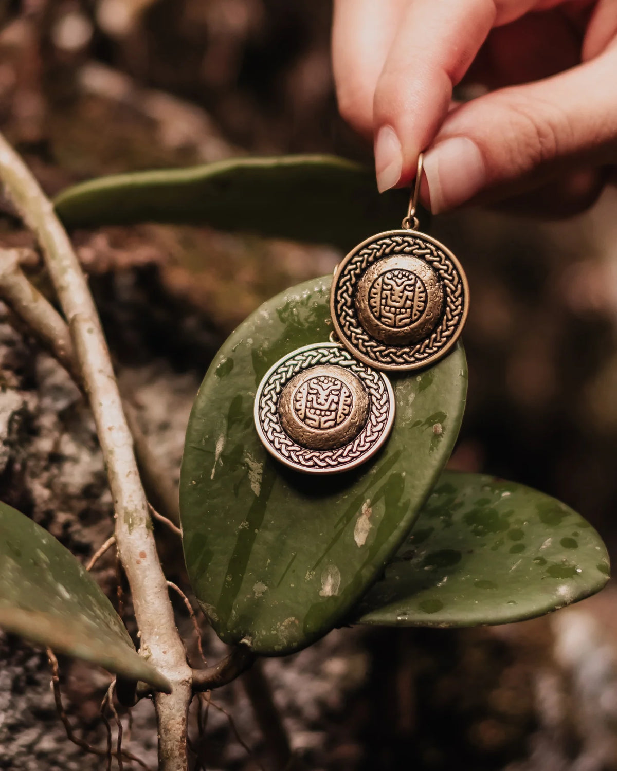 Punku Earrings, Kantu