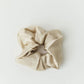 Silk Scrunchie, Hinu