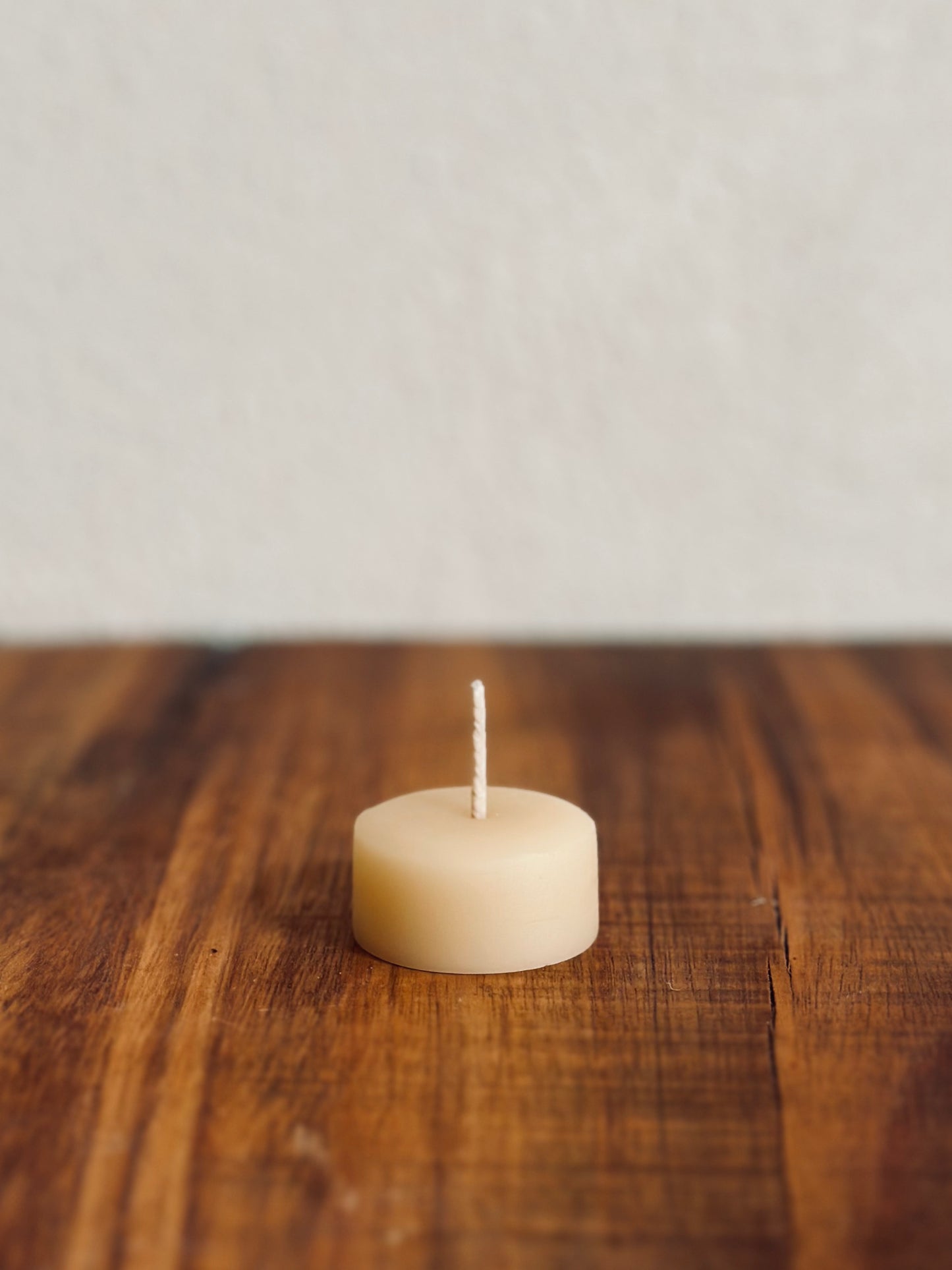 Tea Light Candle Cream, Ahana