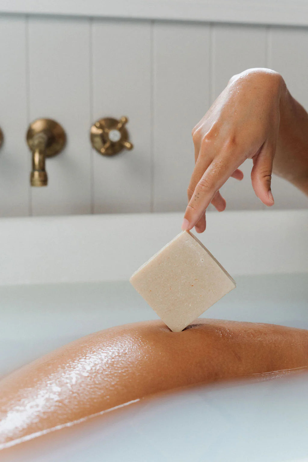 Tallow & Castor Bar (unscented), Naked Tallow