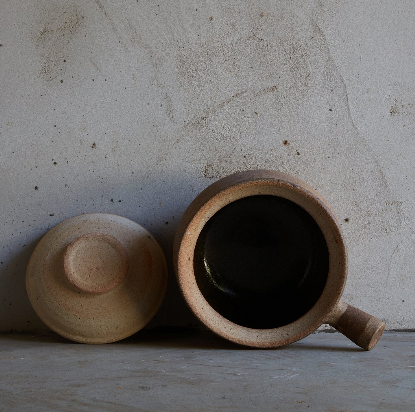 Village Pot 1, Quiet Earth